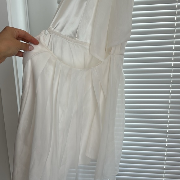 Open back dress - Picture 7 of 10